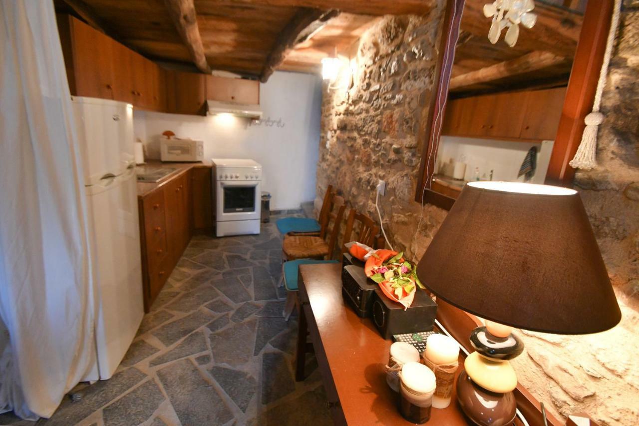 Stone House Daire Malona Village Dış mekan fotoğraf